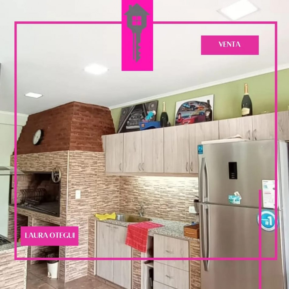 VENTA CASA DE 2 DORMITORIOS, QUINCHO CON PILETA, GALPON 