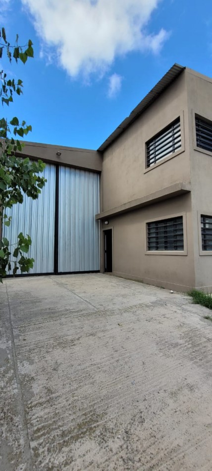 VENDO GALPON 170 MTS CON DOS OFICINAS 