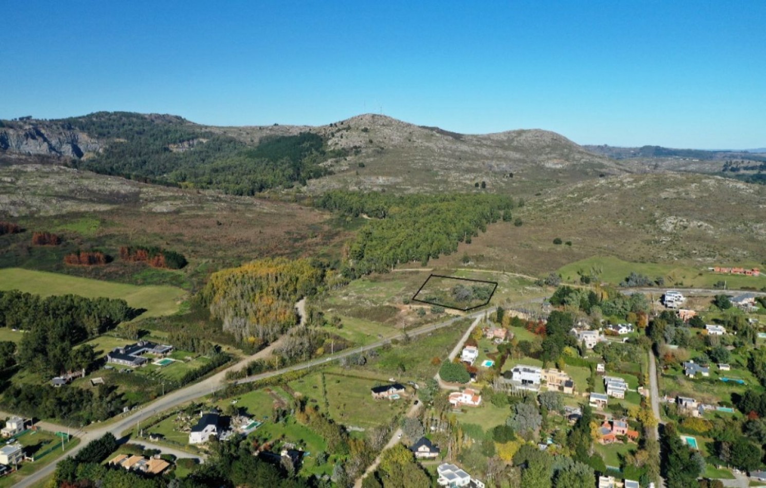 VENTA LOTE ZONA TURISTICA 