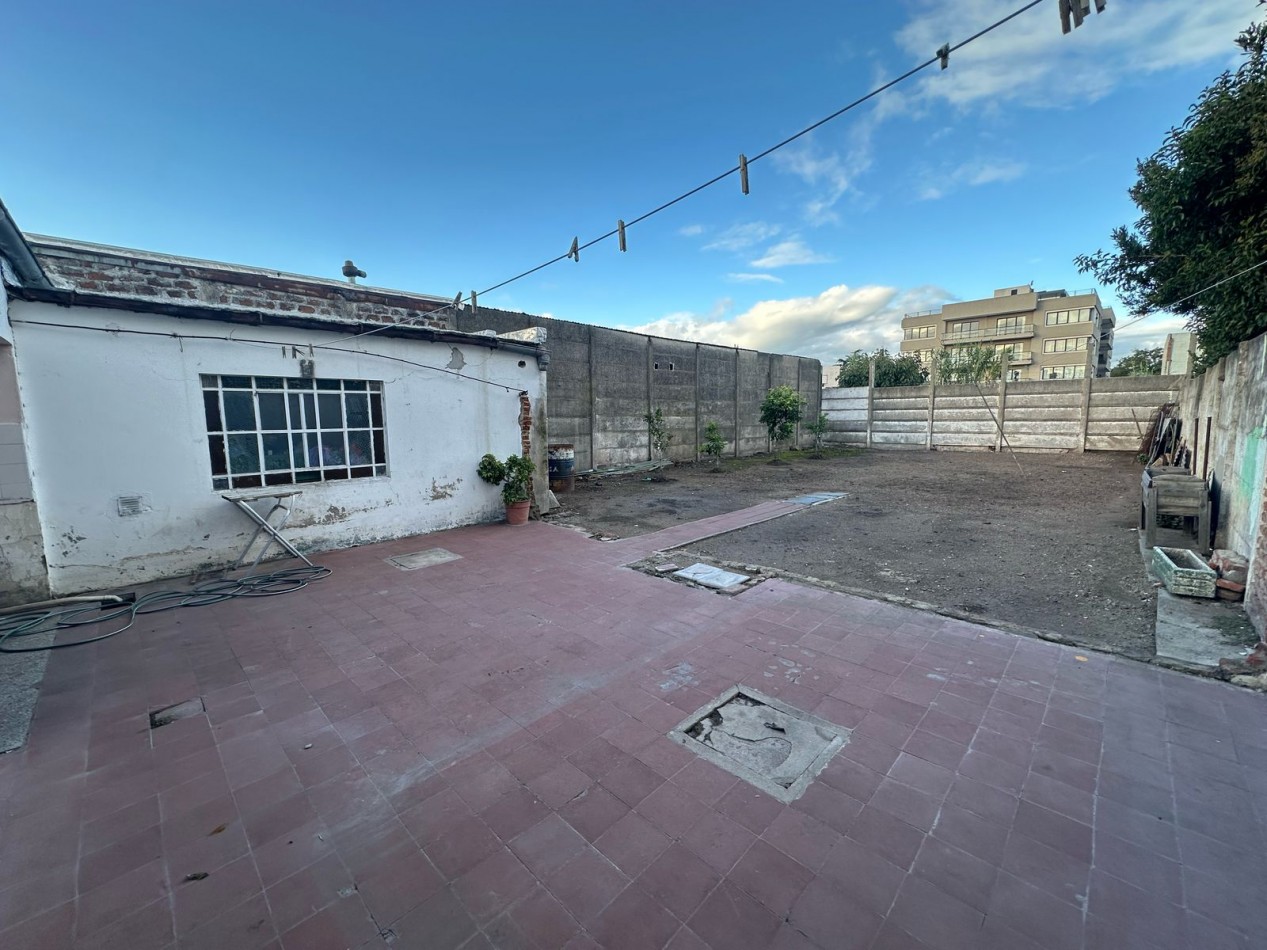 casa semi centrica de tres habitaciones APTA CREDITO 