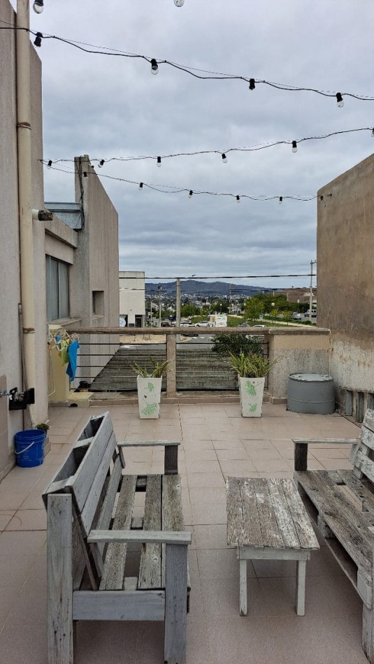 Oportunidad! Venta de Departamento Apto Credito - 2 Dormitorios - Terraza con Parrilla y Cochera