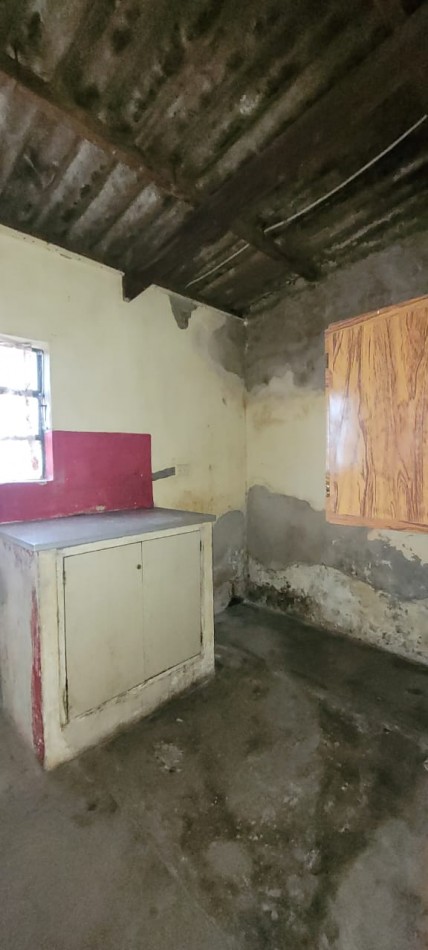 VENTA CASA EN PH 1 DORMITORIO + PATIO VERDE