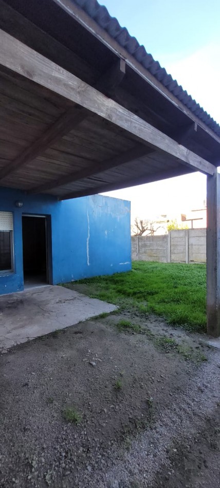 VENTA CASA EN PH 1 DORMITORIO + PATIO VERDE