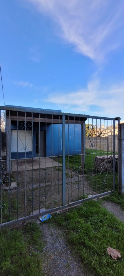 VENTA CASA EN PH 1 DORMITORIO + PATIO VERDE