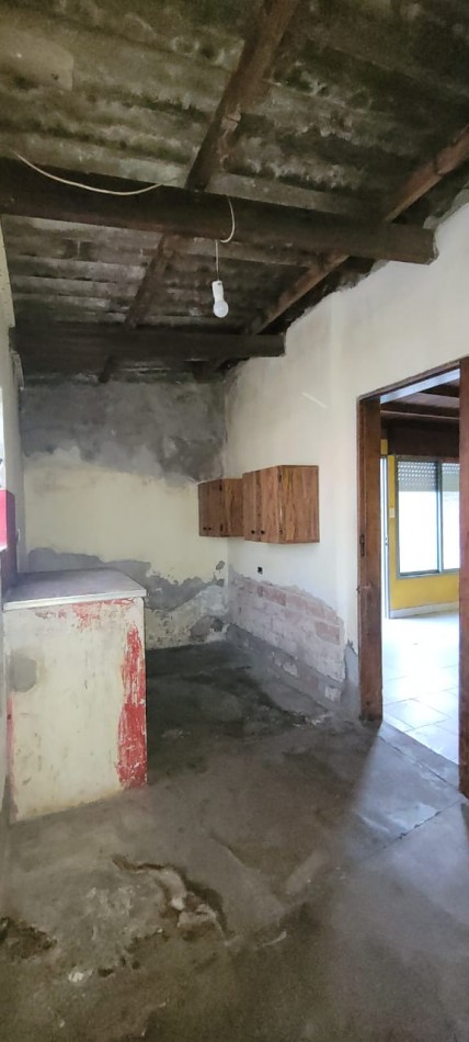 VENTA CASA EN PH 1 DORMITORIO + PATIO VERDE