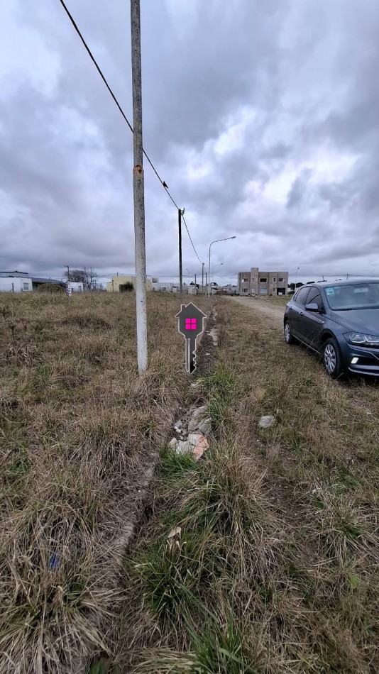 Venta de Lote en Loteo Hipodromo -  Medidas: 15,50 x 25 m