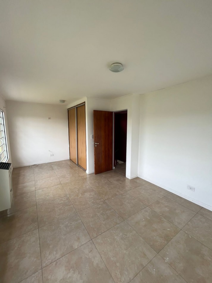 VENTA CASA BARRIO MIRAGE, 3 DORMITORIOS