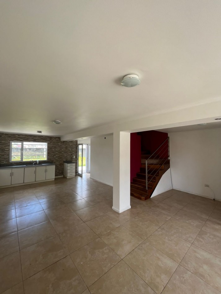 VENTA CASA BARRIO MIRAGE, 3 DORMITORIOS