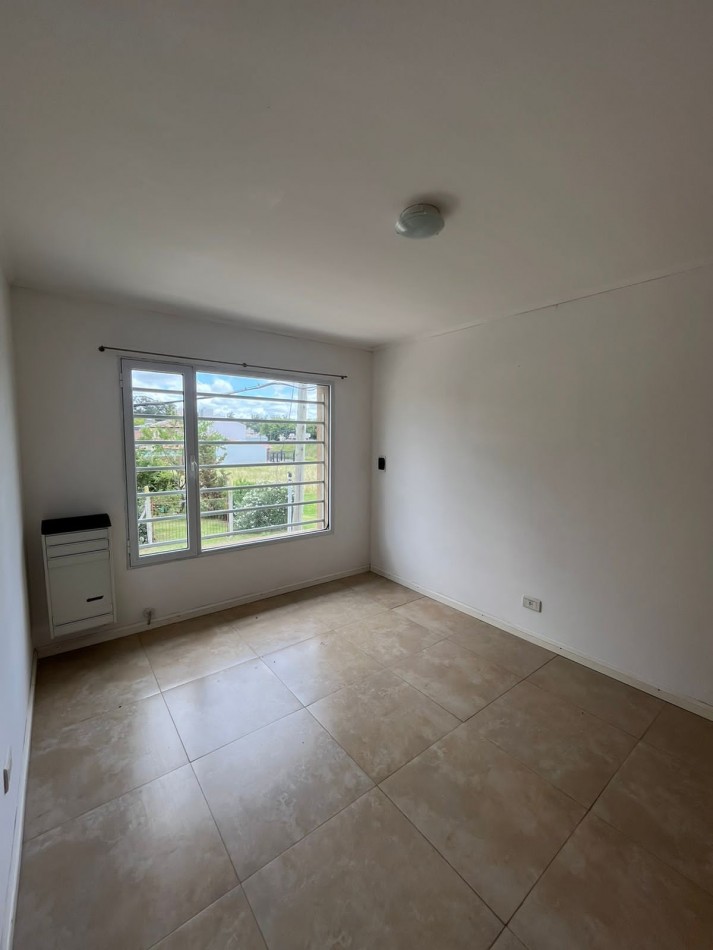 VENTA CASA BARRIO MIRAGE, 3 DORMITORIOS