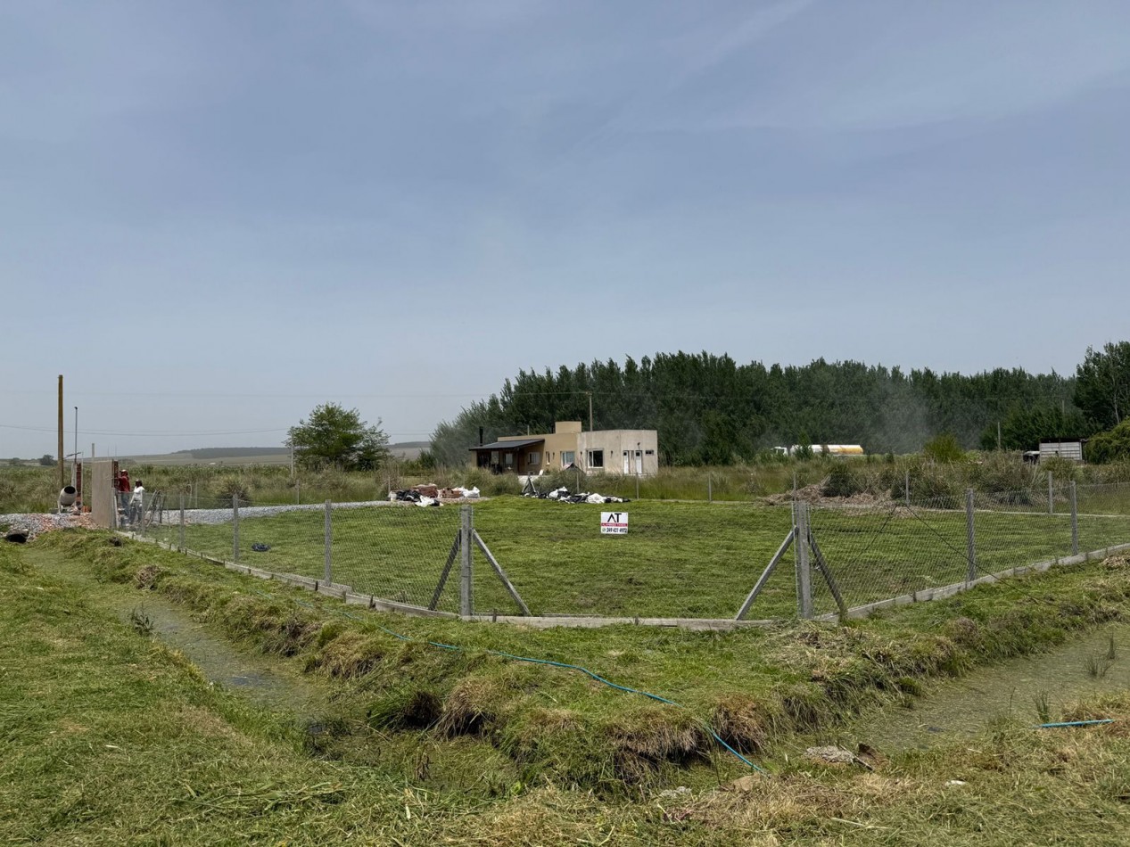 VENTA LOTE EN GARDEY CON PARRILLA + PILETA DE 9 X 3,50