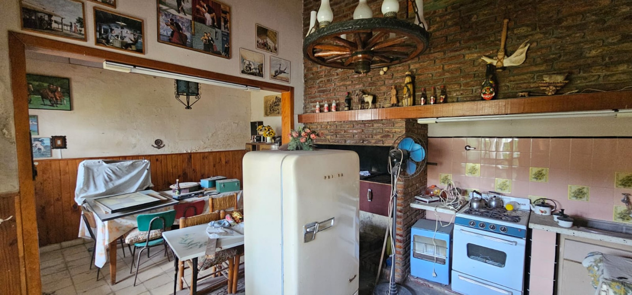 VENTA CASA 3 DORMITORIOS Y LOCAL AL FRENTE