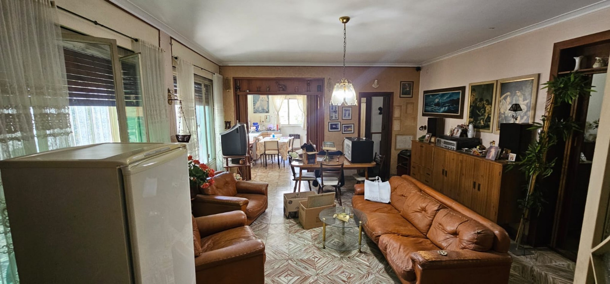 VENTA CASA 3 DORMITORIOS Y LOCAL AL FRENTE