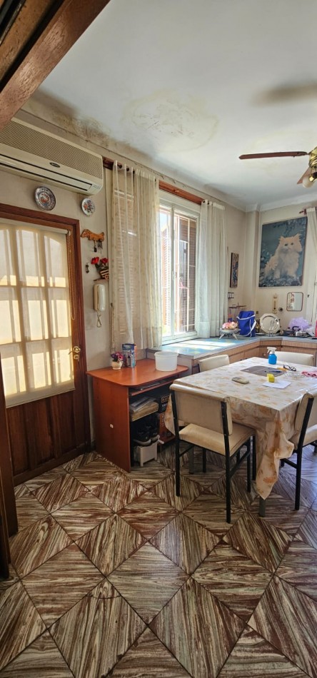 VENTA CASA 3 DORMITORIOS Y LOCAL AL FRENTE