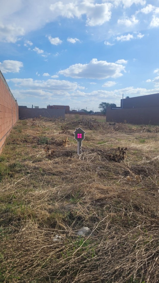 Lote en ZONA HIPODROMO