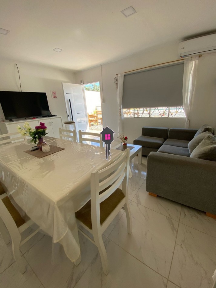 VENTA CASA QUINTA SOBRE LOTE DE 12X50