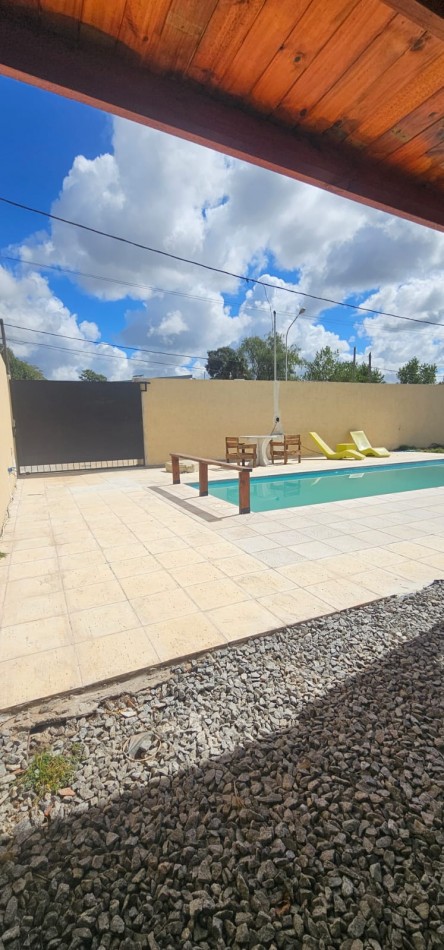 VENTA CASA QUINTA SOBRE LOTE DE 12X50