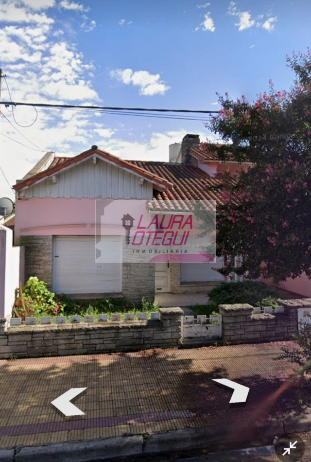 VENTA - Casa de 3 Dormitorios (1 en Suite) con Garaje y Amplio Espacio Multifuncion