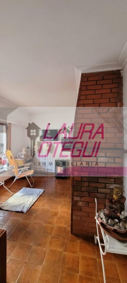 VENTA OPORTUNIDAD CASA + 2 LOCALES Y TERRAZA 