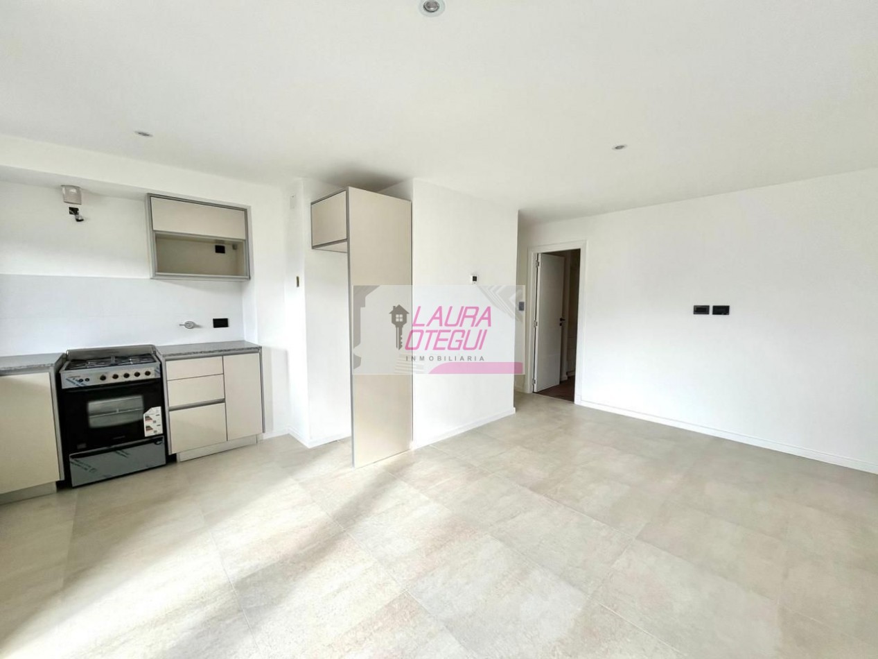 2 ambientes a estrenar con balcon y cochera en Guemes