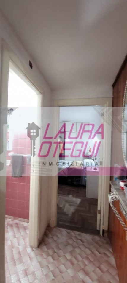 VENTA OPORTUNIDAD CASA + 2 LOCALES Y TERRAZA 