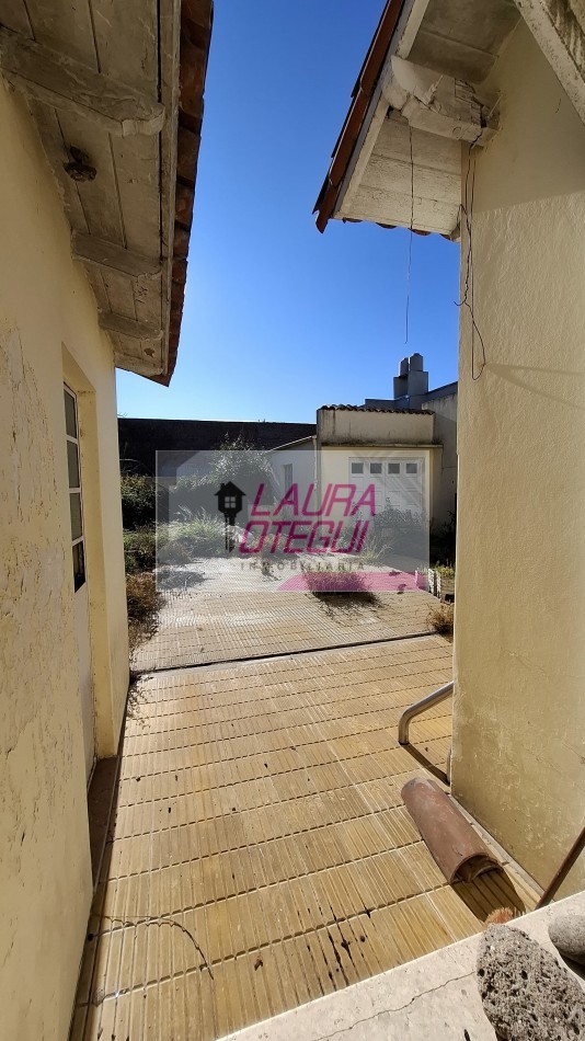 VENTA - Casa de 3 Dormitorios (1 en Suite) con Garaje y Amplio Espacio Multifuncion