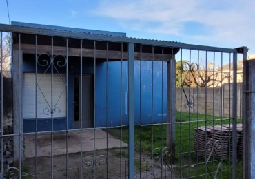 VENTA CASA EN PH 1 DORMITORIO + PATIO VERDE