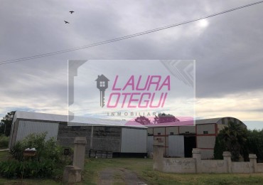 venta complejo industrial galpones y vivienda